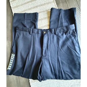 Men's Haggar Dress Pants 38W x 29L Navy